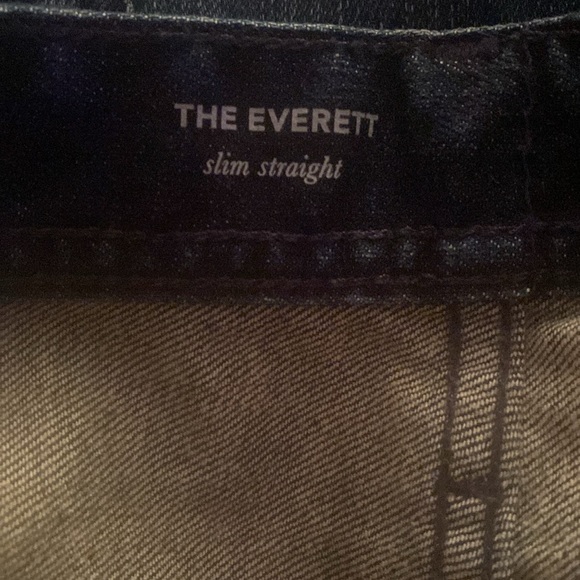 AG “THE EVERETT” - Picture 7 of 10